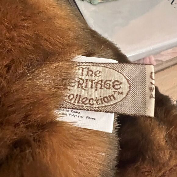 Vintage
Ganz Bros. The Heritage Collection 1990 w tags Brown Bear. - Picture 7 of 11